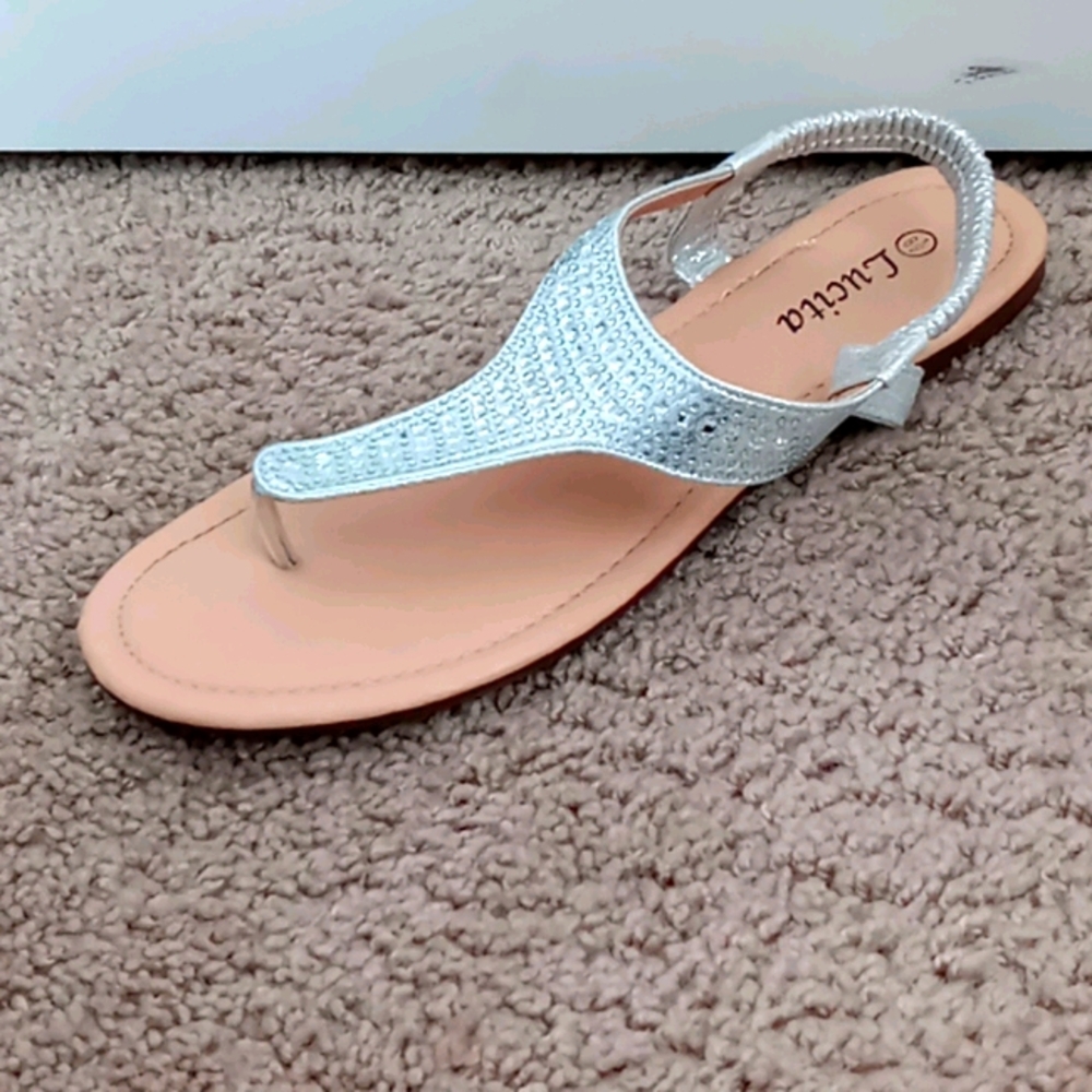 Sandals - Picture 2 of 3